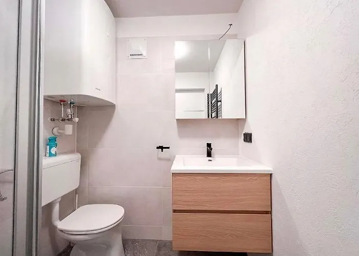 Hirscherl - Mountain Design *